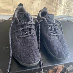 20% OFF! AllBirds - Wool Runners - Womens Size: US 10